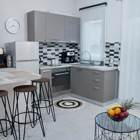 Daire Luxy A, Near Beach, Private Parking