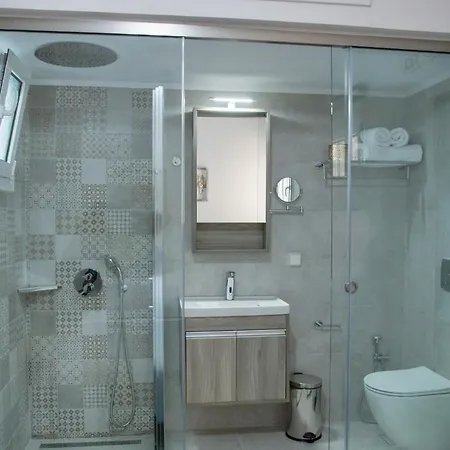 Daire Luxy A, Near Beach, Private Parking Resmo